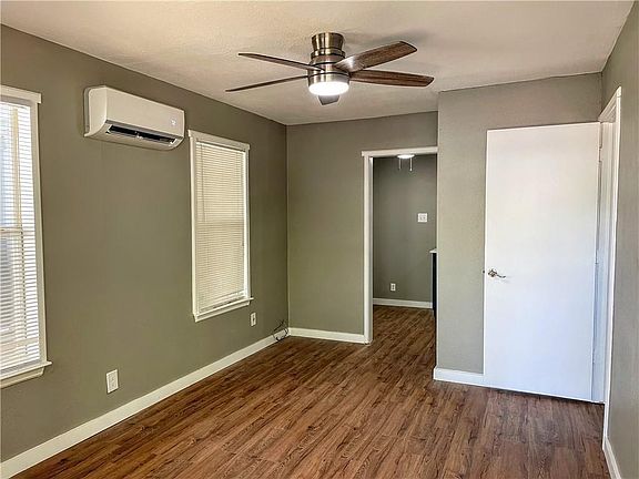 3rd image of 1113 Haynes St #1113
