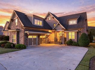 766 Black Creek Dr, Chattanooga, TN 37419