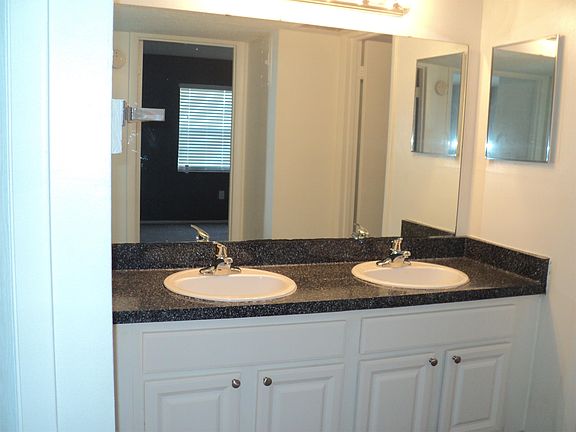 5th image of 2518 N Alafaya Trl #30