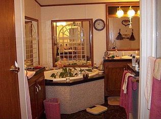 8360 Reynoldsburg Rd, Springville, TN 38256