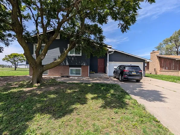 216 S Nutting St, Saint John, KS 67576