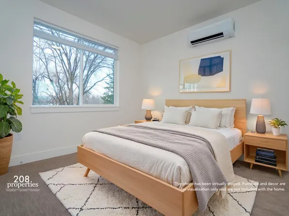 4633 N Iota Ln, Garden City, ID