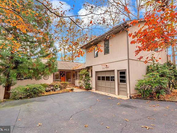 Circular Paved Driveway