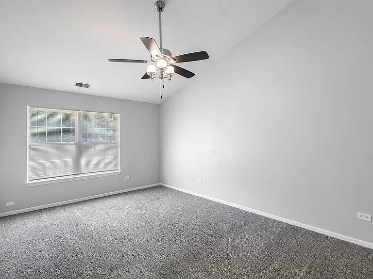 2827 Rutland Cir #204 — Photo 7