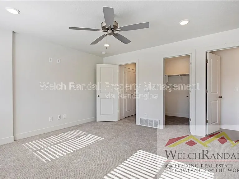 245 W 600 N — Photo 15