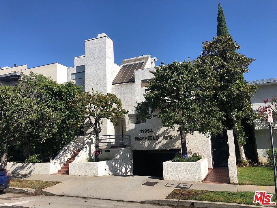 1st image of 11954 Mayfield Ave APT 5