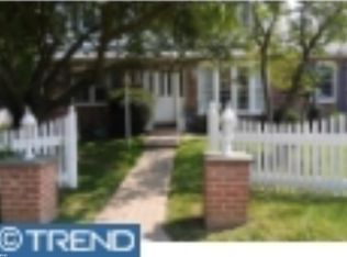 421 Derwyn Rd, Drexel Hill, PA 19026