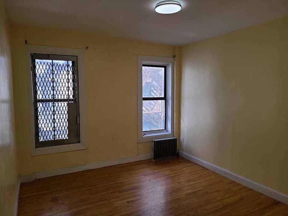 2nd image of 162 E 19th St APT 6