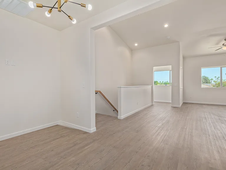 Myrtle Townhomes — Photo 10
