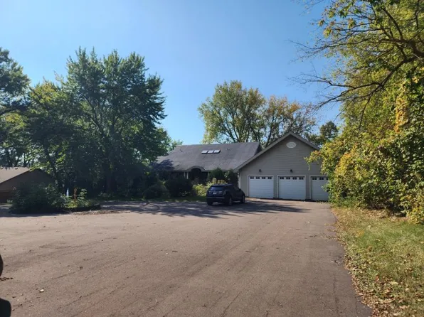 31300 Oasis Rd, Center City, MN 55012