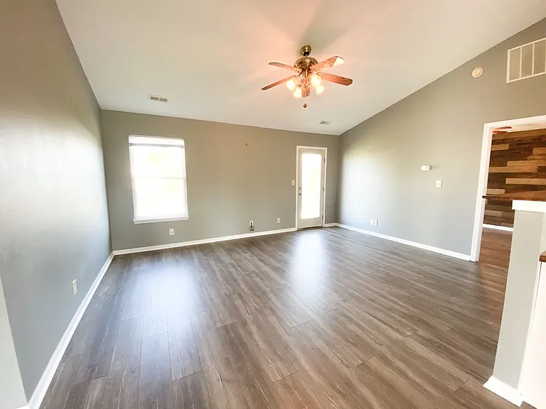 2172 Cumulus Dr — Photo 13