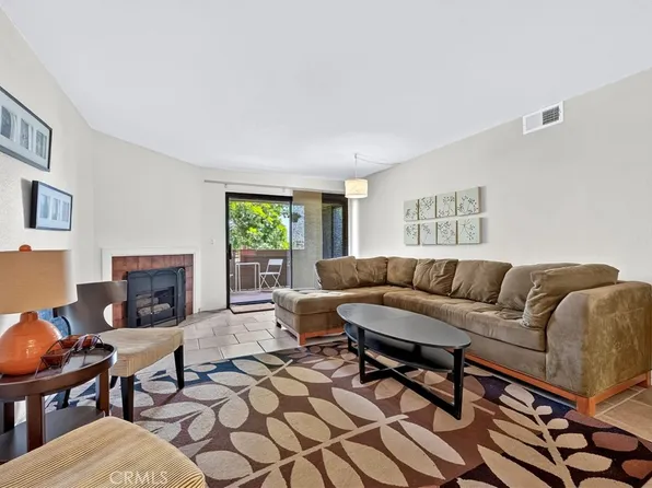 2501 Temple Ave Unit 104, Signal Hill, CA 90755