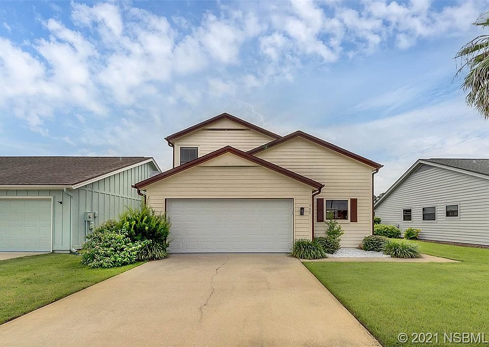 1st image of 797 Pine Shores Cir