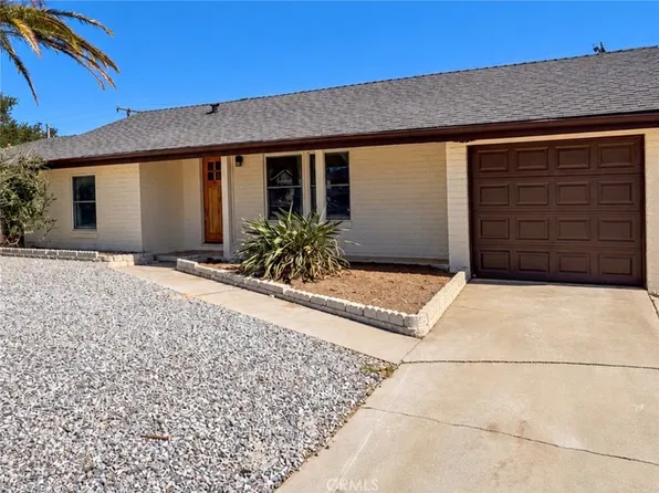 8627 Kempster Ave, Fontana, CA 92335
