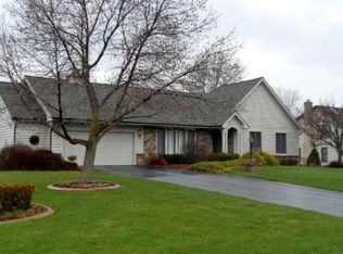 87 Rock Crk, Pittsford, NY 14534