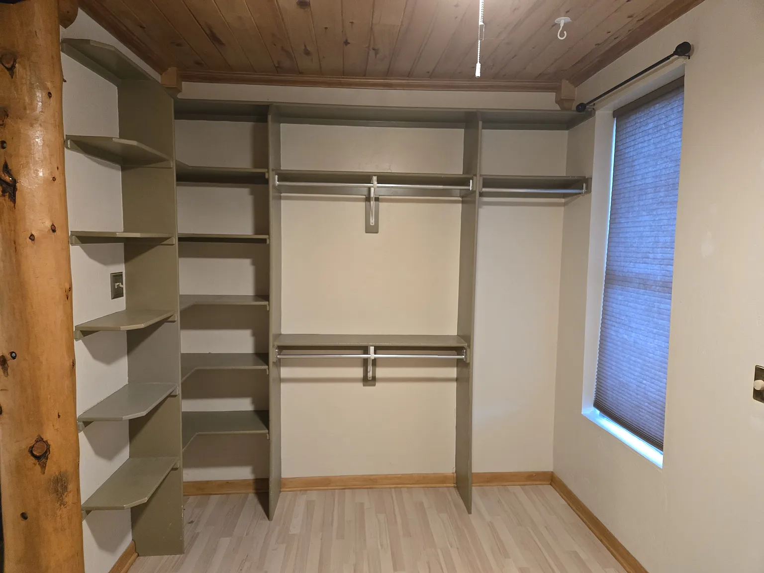 1 bed, 604 sqft, $1,200 — Photo 4