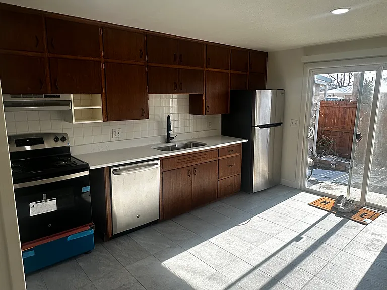 10210 W 58th Pl #1 — Photo 3