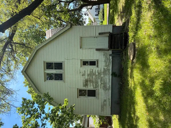 1025 W Butler St, Peoria, IL 61605