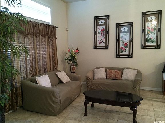 2nd image of 4117 Brodie Way
