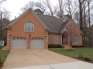 504 Richter Ln, Yorktown, VA