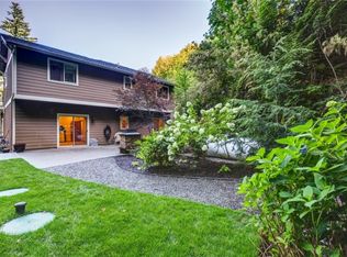 1765 Lake Louise Rd, Bellingham, WA 98229