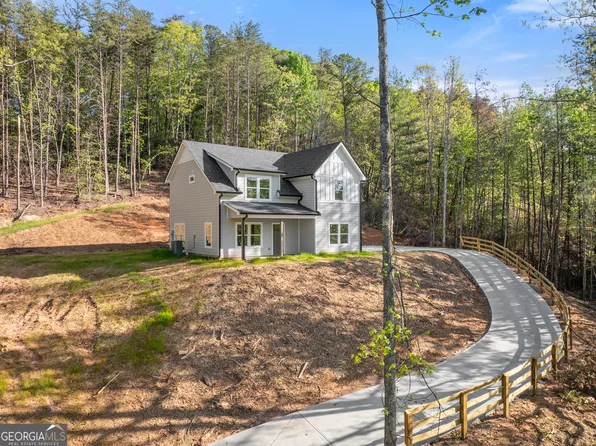 72 Chestatee Dr, Cleveland, GA 30528