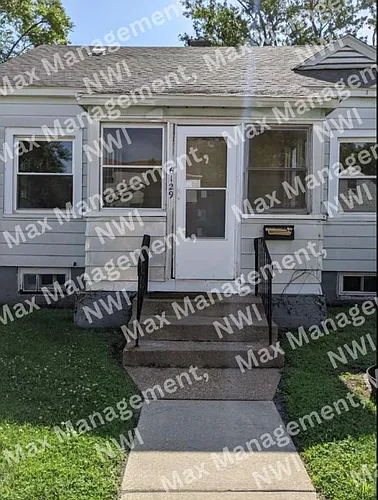6129-6131 S Noble Ave Photo 1