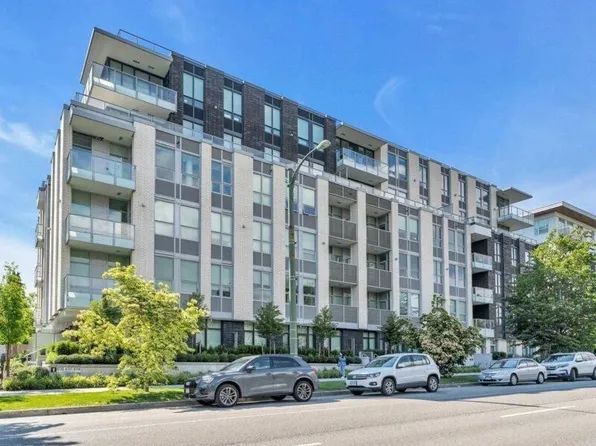 6733 Cambie St #406, Vancouver, BC V6P 3H1