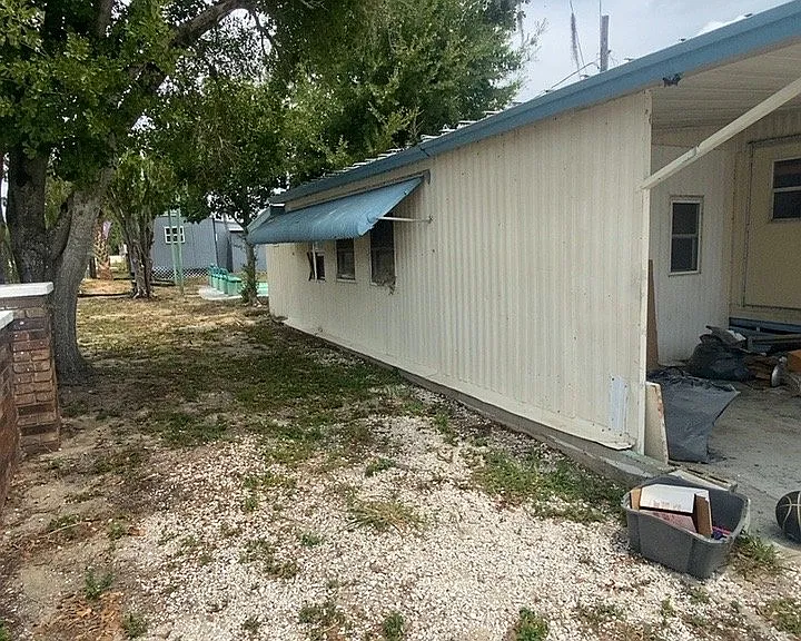 2900 State Highway 17 St N #2 — Photo 2