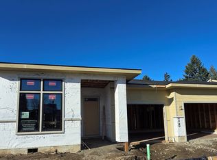 15008 NW 13th Ave, Vancouver, WA 98685