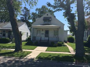 316 Maple Blvd, Monroe, MI 48162