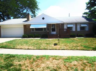 2201 Rossiter Pl, Lansing, MI 48911