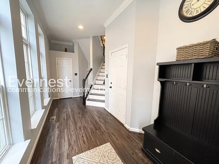 8353 Middle Ruddings Dr — Photo 11