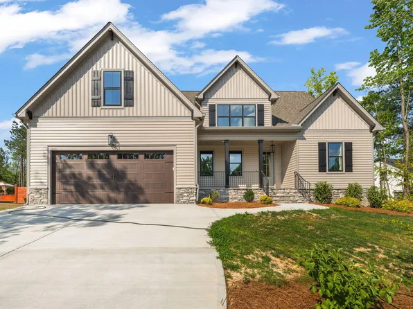 350 Pilot Ridge Rd, Zebulon, NC 27597