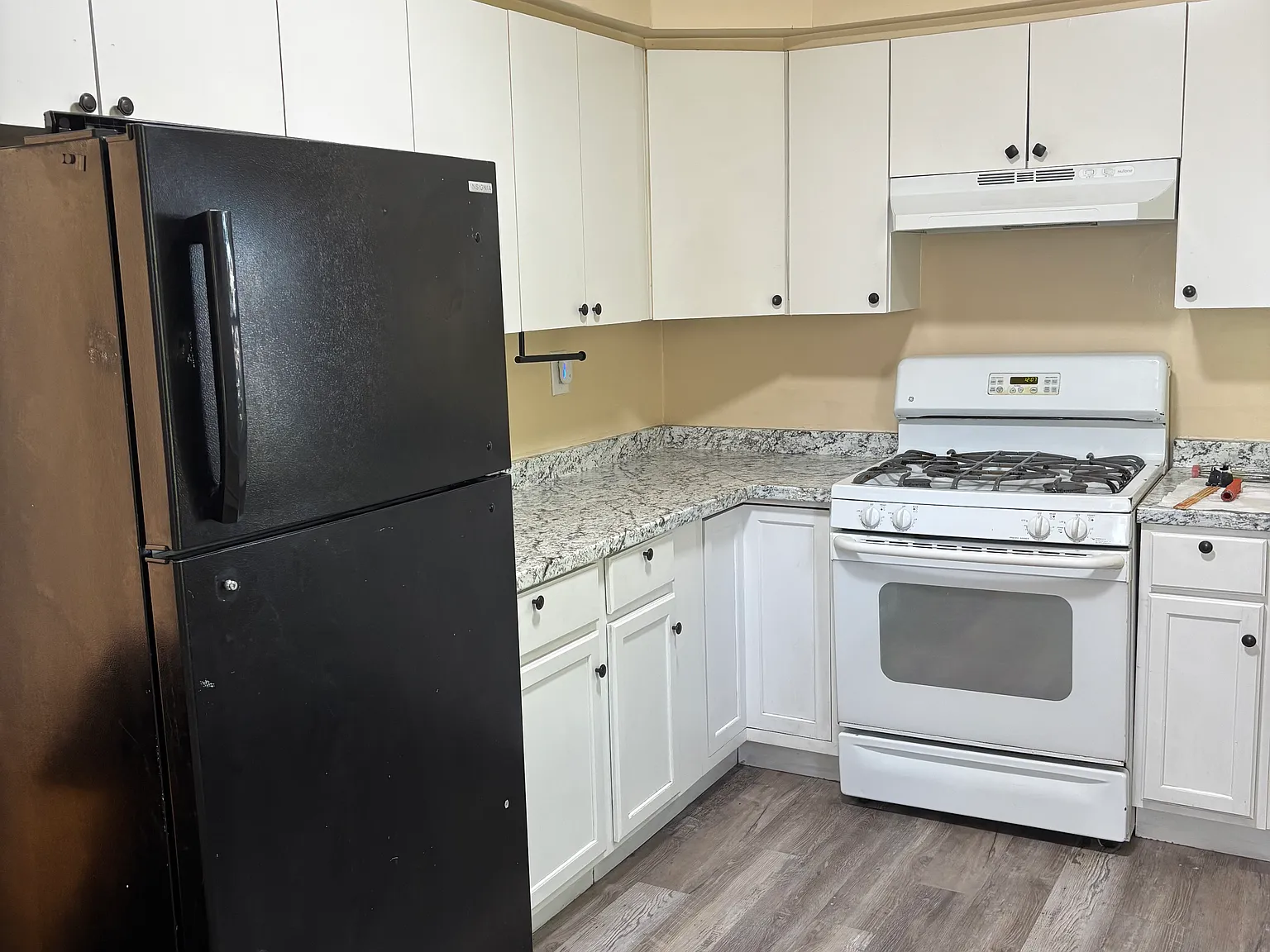 137 Burhans Avenue — Photo 3