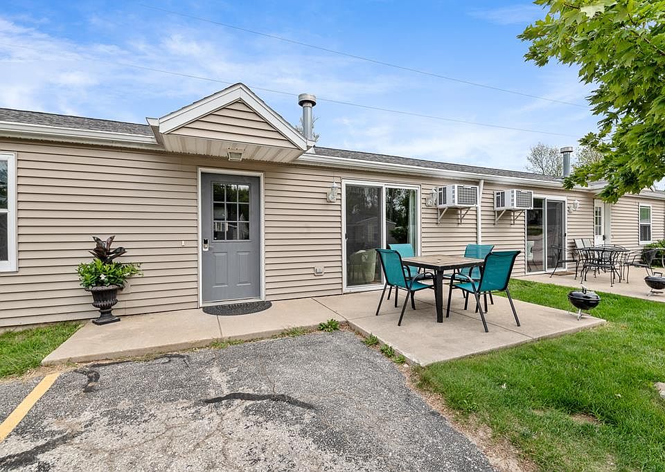 Sunset Beach Dyckesville N8931 County Road Dk Luxemburg WI Zillow