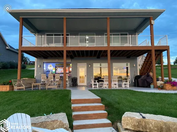 3158 Indian Point Dr, Ellston, IA 50074