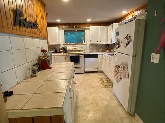 2nd image of 29 Leonhardt St