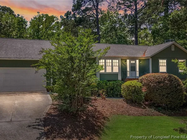 541 Hilliard Dr, Fayetteville, NC 28311