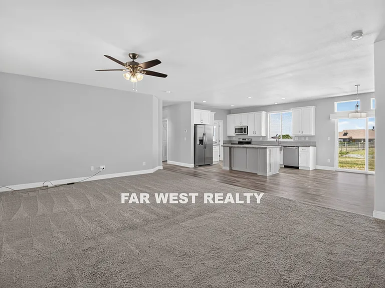7170 E Moonlit Dr — Photo 4