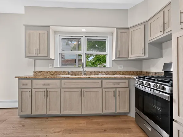 7 Concord St, Fitchburg, MA 01420