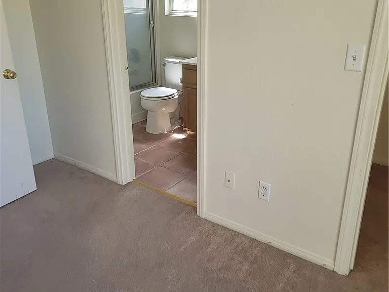 10021 Via Toro Ave — Photo 32