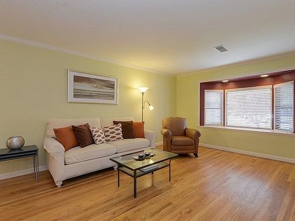 2nd image of 5064 Hawley Ct