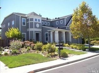 378 McCall Dr, Benicia, CA 94510