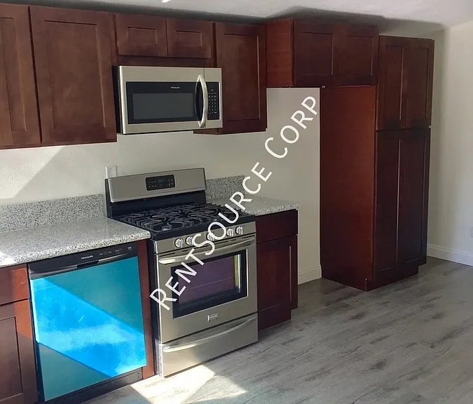 44329 Gingham Ave — Photo 8