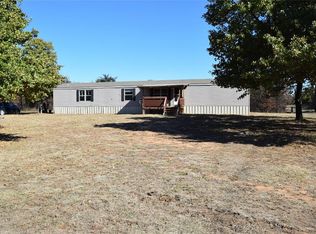 32524 Southern Trails Ct, Tecumseh, OK 74873