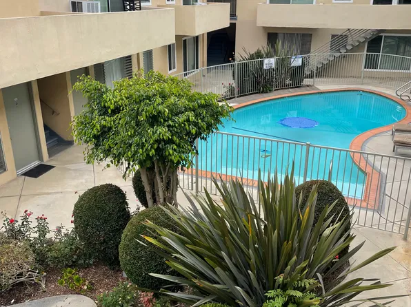 11601 Gorham Ave, 11601 Gorham Ave #25, Los Angeles, CA 90049