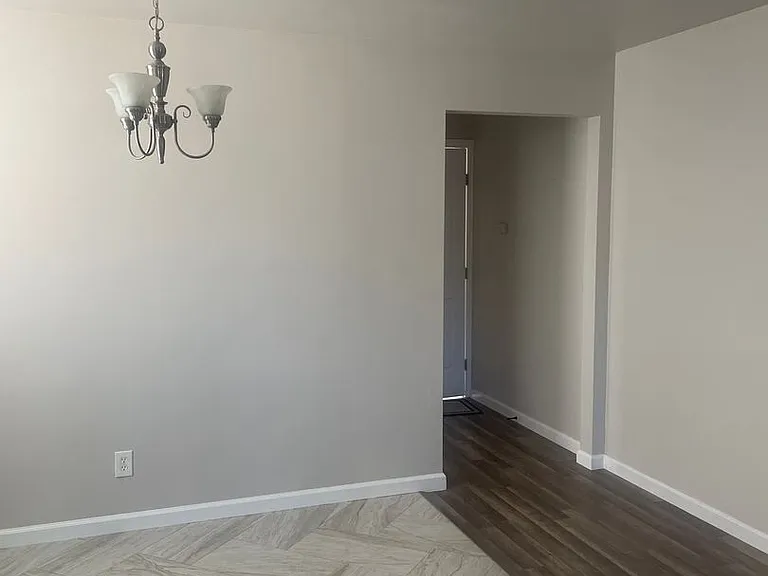 5553 Elm Ln — Photo 4