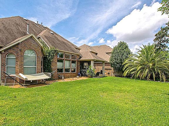 2nd image of 13731 Lake Livingston Dr