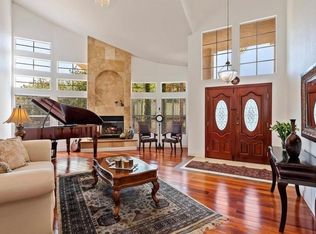 1942 Hemingway Ct, Escondido, CA 92027